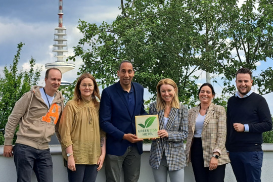 Nachhaltigkeit auf dem Hamburg BUNKER: GreenSign Institut zertifiziert das REVERB by Hard Rock