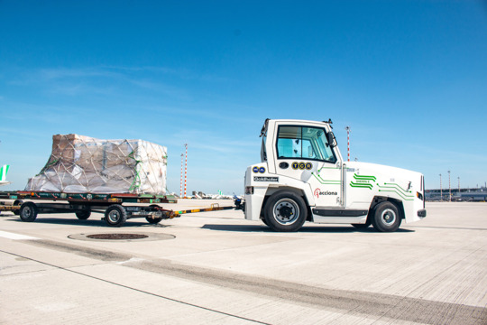 Gemeinsam für kompakt-kraftvolle Logistikanwendungen