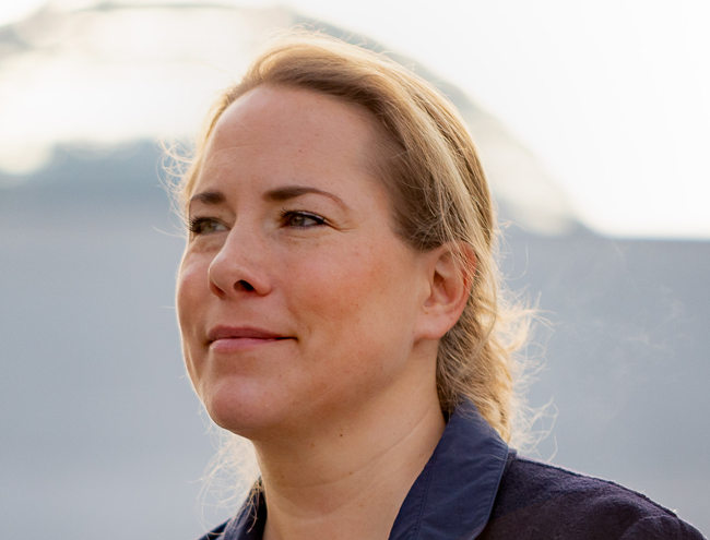 Die promovierte Agrarökonomin Katharina Reuter engagiert sich seit zwanzig Jahren für ein ökologisches und nachhaltiges Wirtschaften. © UnternehmensGrün, Jörg Farys