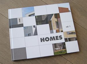 Das Architekturbuch 'Homes vol. 1' ist für 35,00 € erhältlich. © Bau-Fritz GmbH & Co. KG