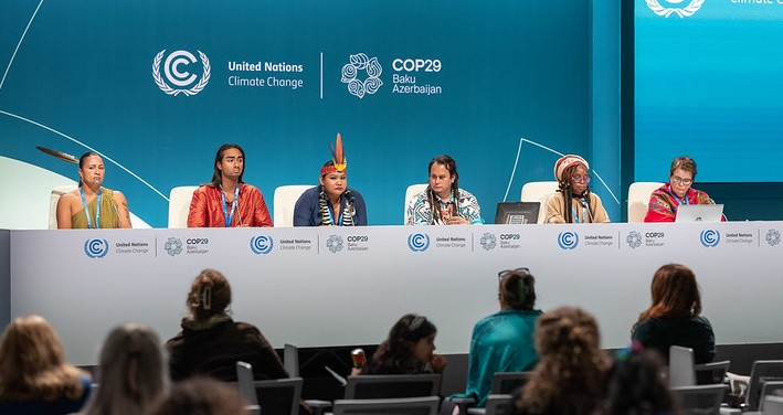 Final negotiations until late-night. © COP29