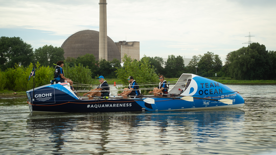 GROHE Team Ocean stellt Wasserschutz-Mission in Düsseldorf vor
