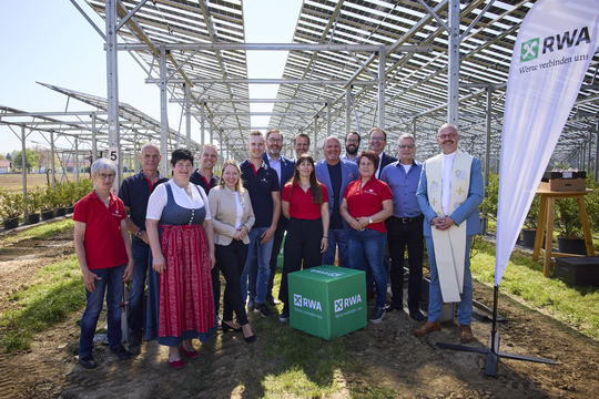 Erste Agri-PV-Anlage für Heidelbeeren in Wieselburg