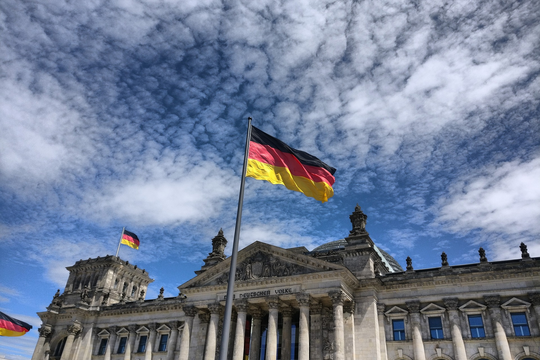 Transparency Deutschland hofft auf Transparenz und das Ende verkrusteter Strukturen durch neue Staatsministerin